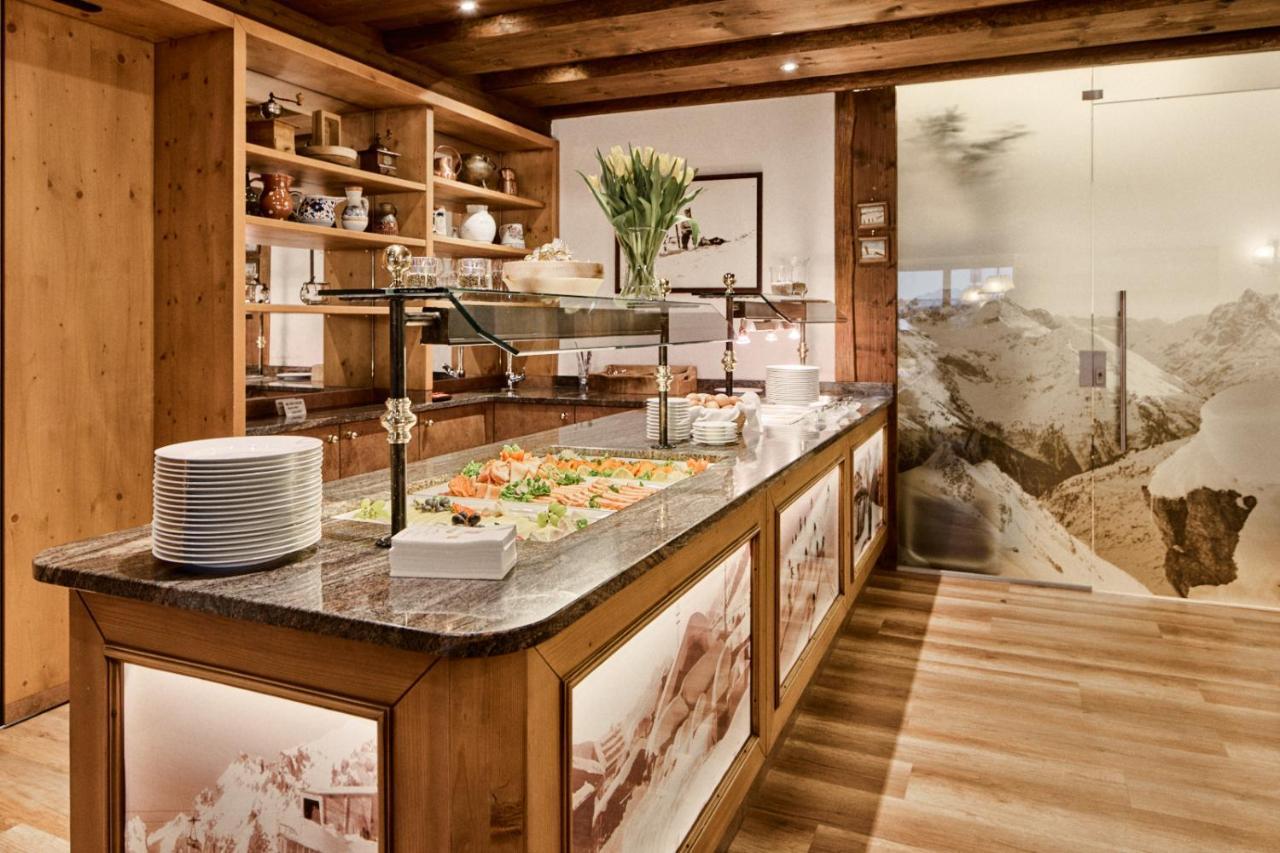 "Quality Hosts Arlberg" Hotel Garni Moessmer Sankt Anton am Arlberg Dış mekan fotoğraf