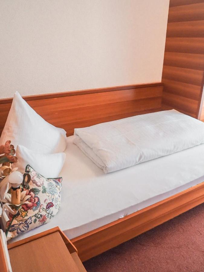 "Quality Hosts Arlberg" Hotel Garni Moessmer Sankt Anton am Arlberg Dış mekan fotoğraf