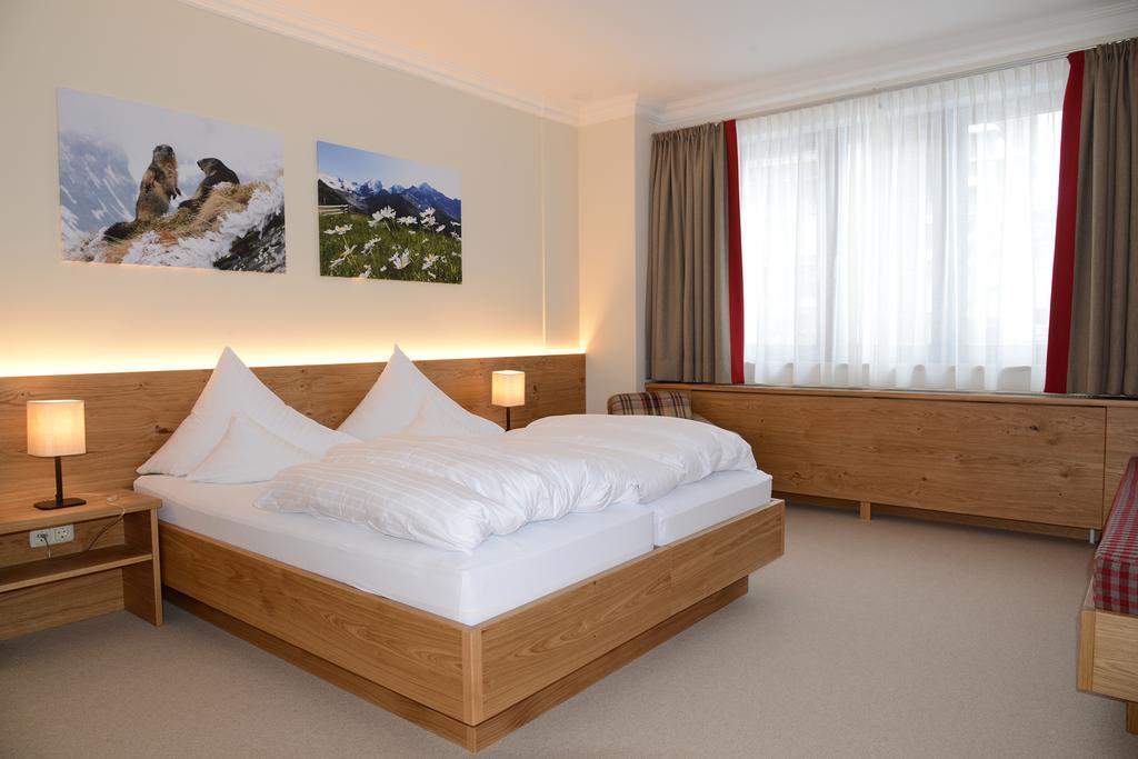 "Quality Hosts Arlberg" Hotel Garni Moessmer Sankt Anton am Arlberg Dış mekan fotoğraf