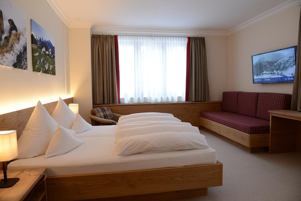 "Quality Hosts Arlberg" Hotel Garni Moessmer Sankt Anton am Arlberg Dış mekan fotoğraf
