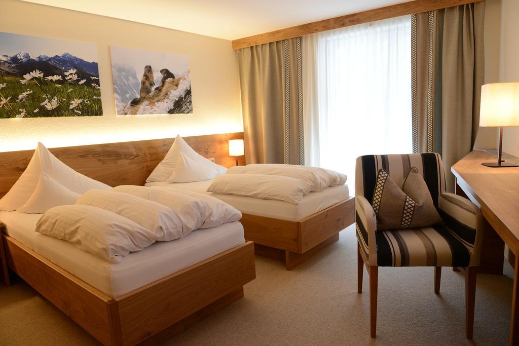 "Quality Hosts Arlberg" Hotel Garni Moessmer Sankt Anton am Arlberg Dış mekan fotoğraf