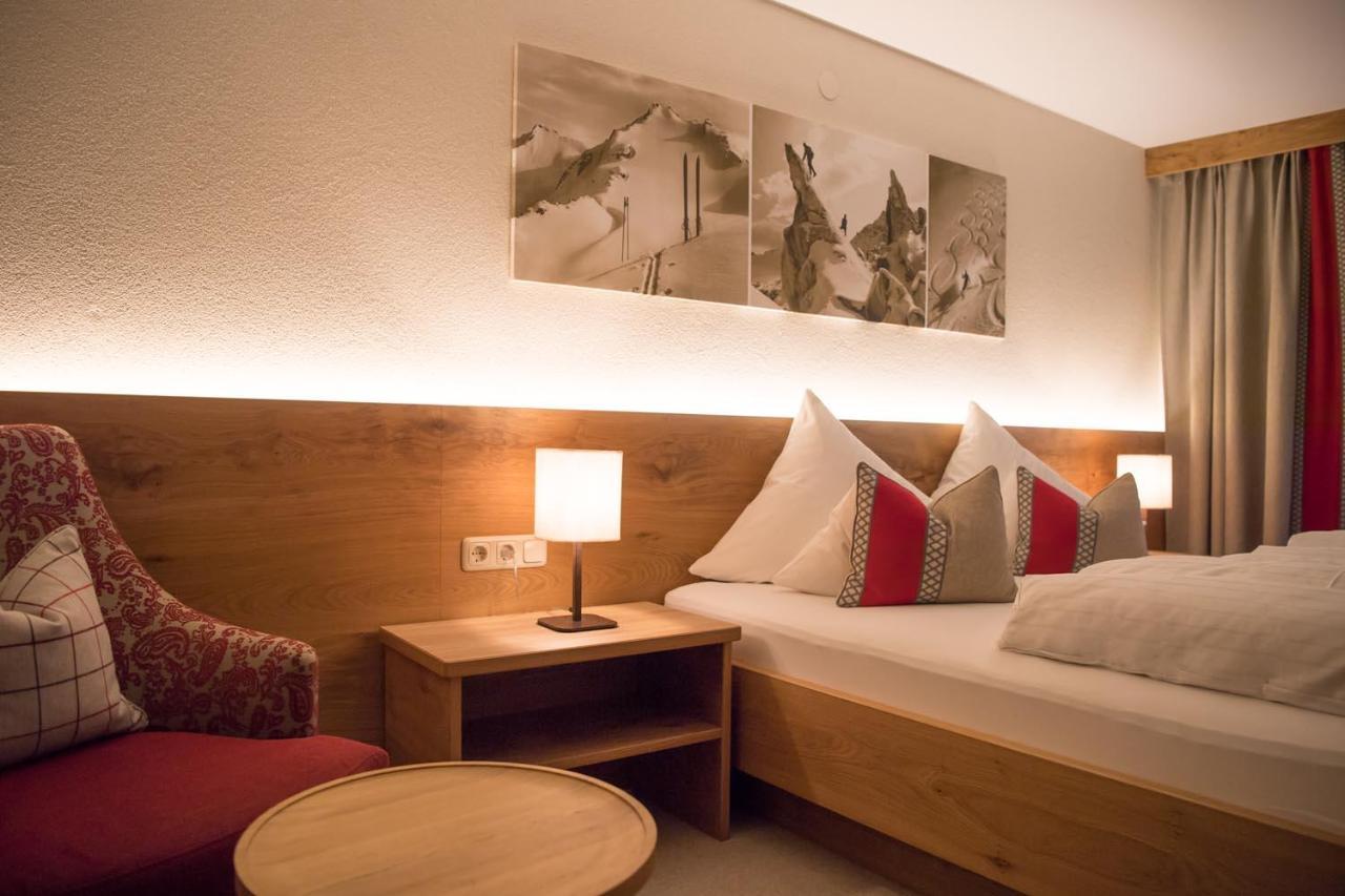 "Quality Hosts Arlberg" Hotel Garni Moessmer Sankt Anton am Arlberg Dış mekan fotoğraf